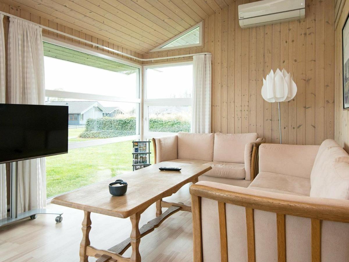 6 Person Holiday Home In Sj Lund Sjolund Buitenkant foto