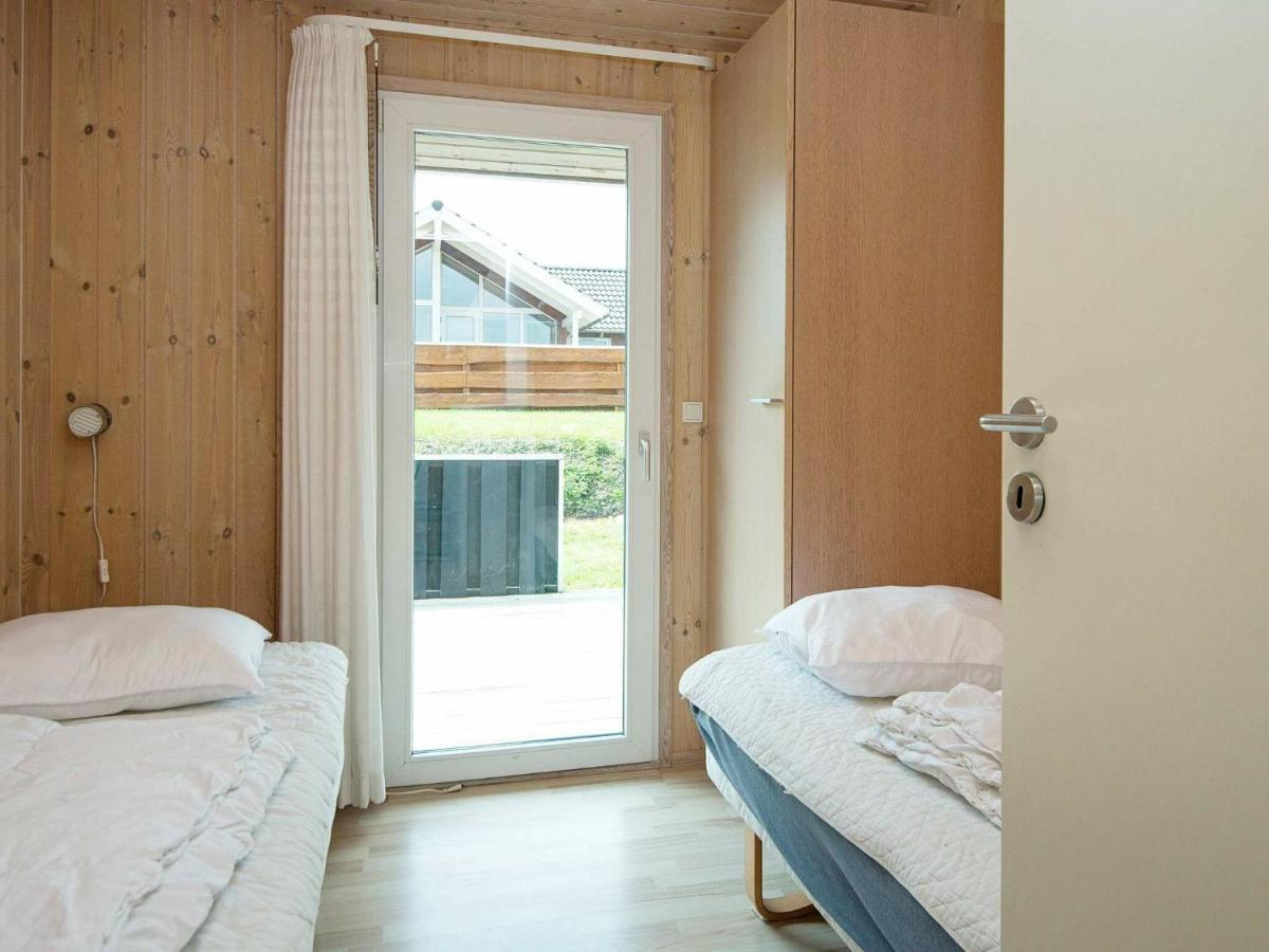 6 Person Holiday Home In Sj Lund Sjolund Buitenkant foto
